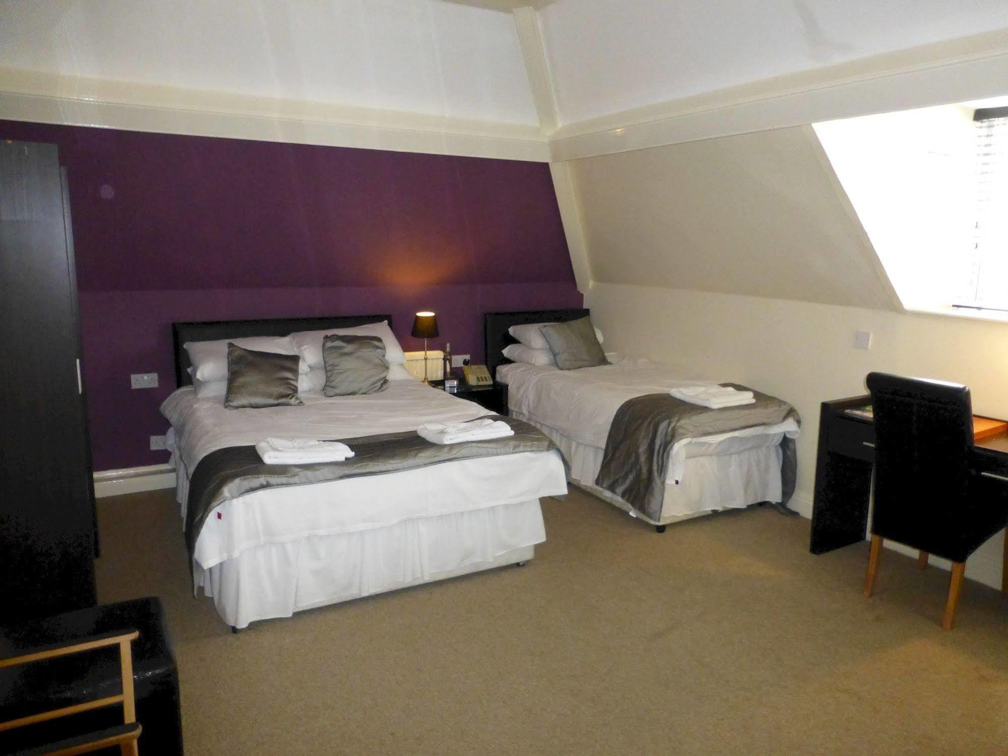 Maes Manor Country Hotel Blackwood  Exterior photo