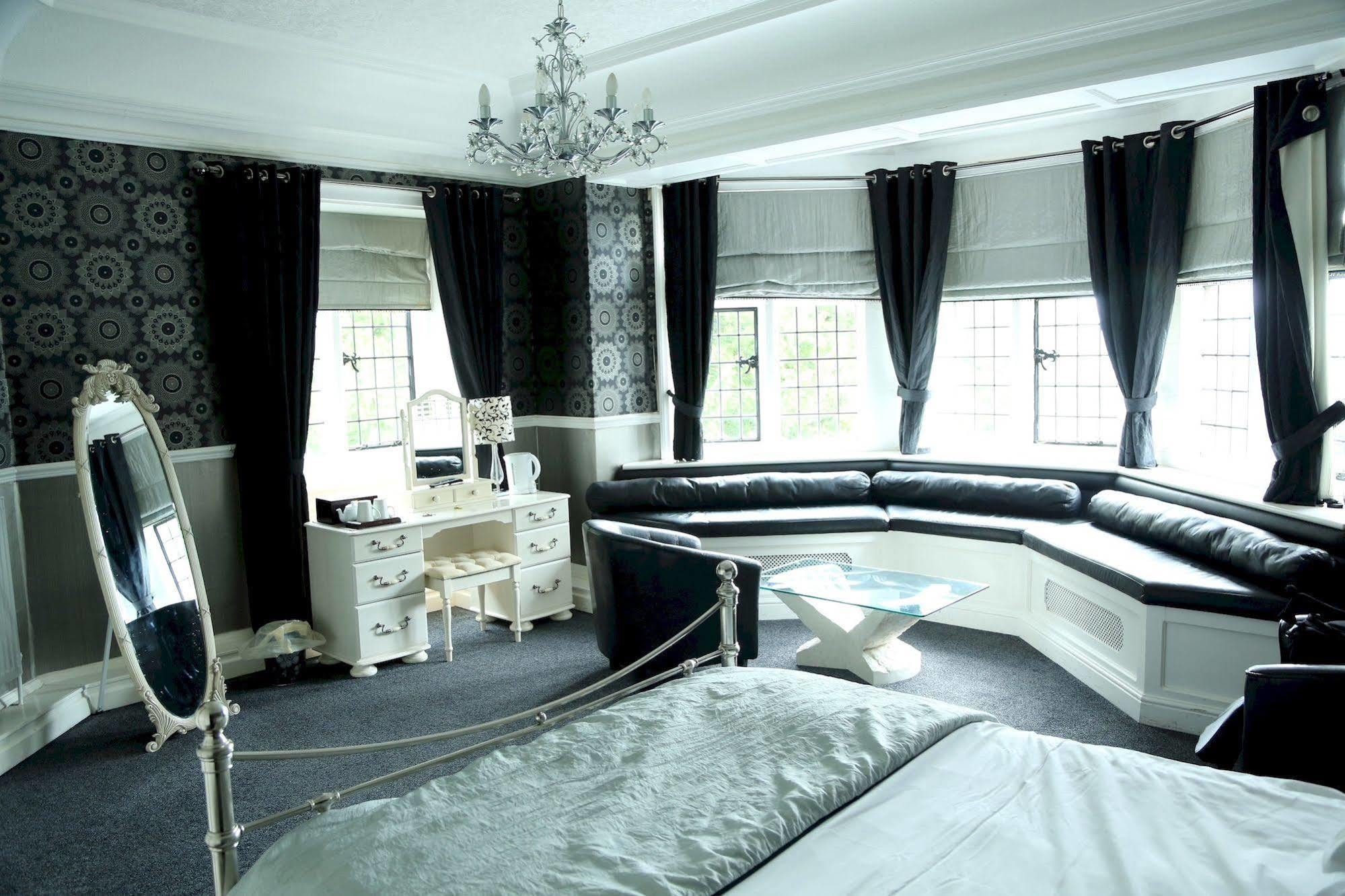 Maes Manor Country Hotel Blackwood  Exterior photo