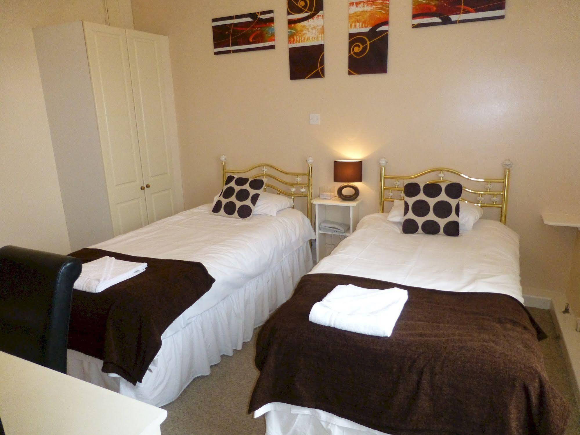 Maes Manor Country Hotel Blackwood  Exterior photo